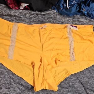Cacique Golden Boyshorts with Lace Detail